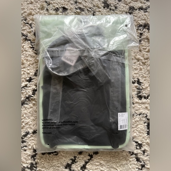Rains mini backpack mineral NWT - Picture 5 of 7